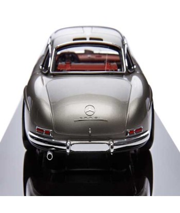 Mercedes Benz 300SL Gullwing Coupe Model Kit pas cher