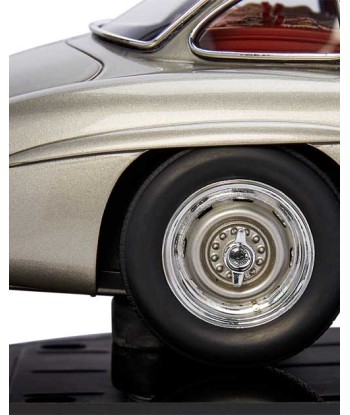 Mercedes Benz 300SL Gullwing Coupe Model Kit pas cher