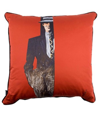 Cushion The Mysterious Man - Red Door de pas cher