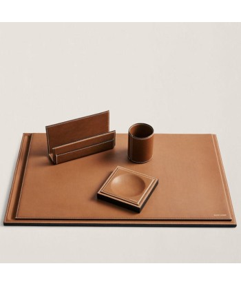 Brennan Leather Saddle Desk Mat Toutes les collections ici