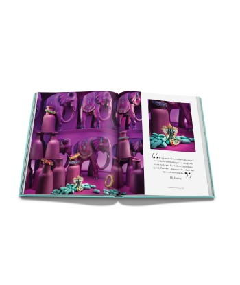 Book Windows at Tiffany and Co.: Impossible Collection Comparez plus de prix