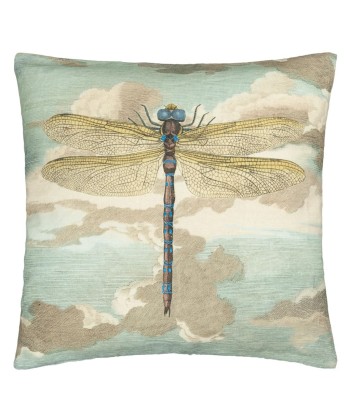 Dragonfly Over Clouds Sky Blue Cushion sur le site 