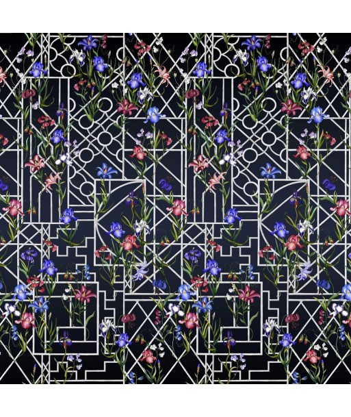 CL Fretwork Garden Panoramic Indigo Wallpaper suggérées chez