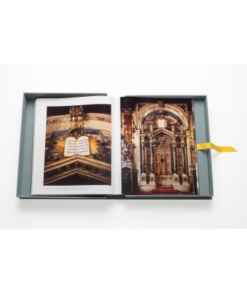 Livre Venice Synagogues: Impossible Collection en linge